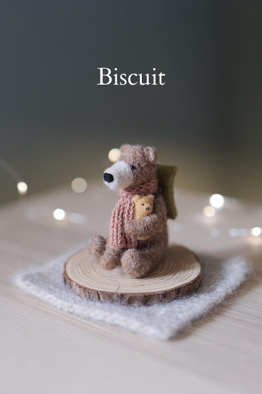 Needle Felted Sitting Bears