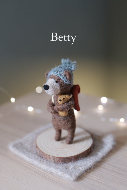 Needle Felted Bears