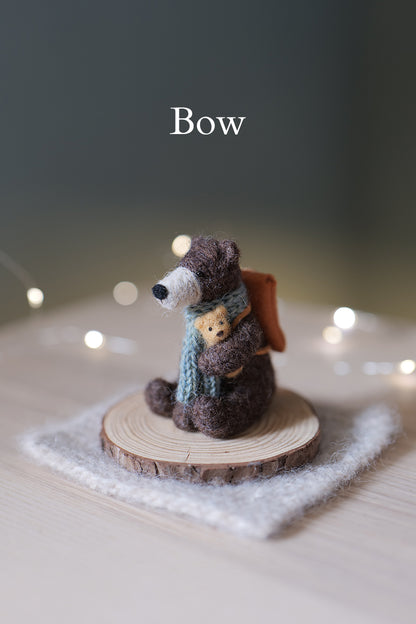 Needle Felted Sitting Bears