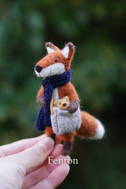 Needle Felted Foxes