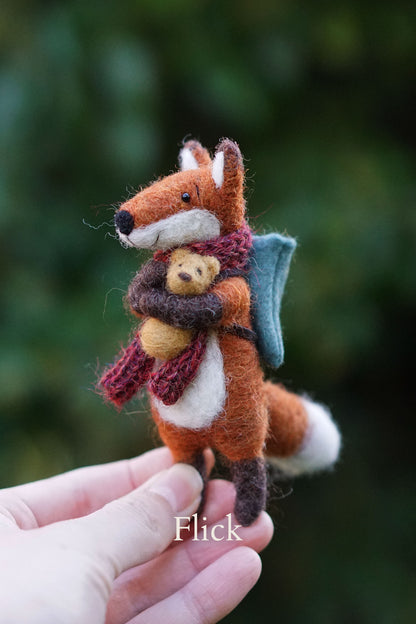Needle Felted Foxes