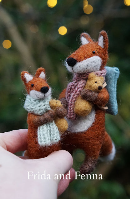 Needle Felted Fox Families