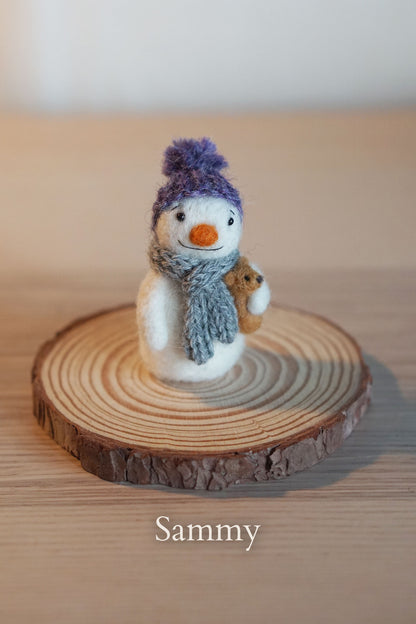 Needle Felted Junior Snowpeople